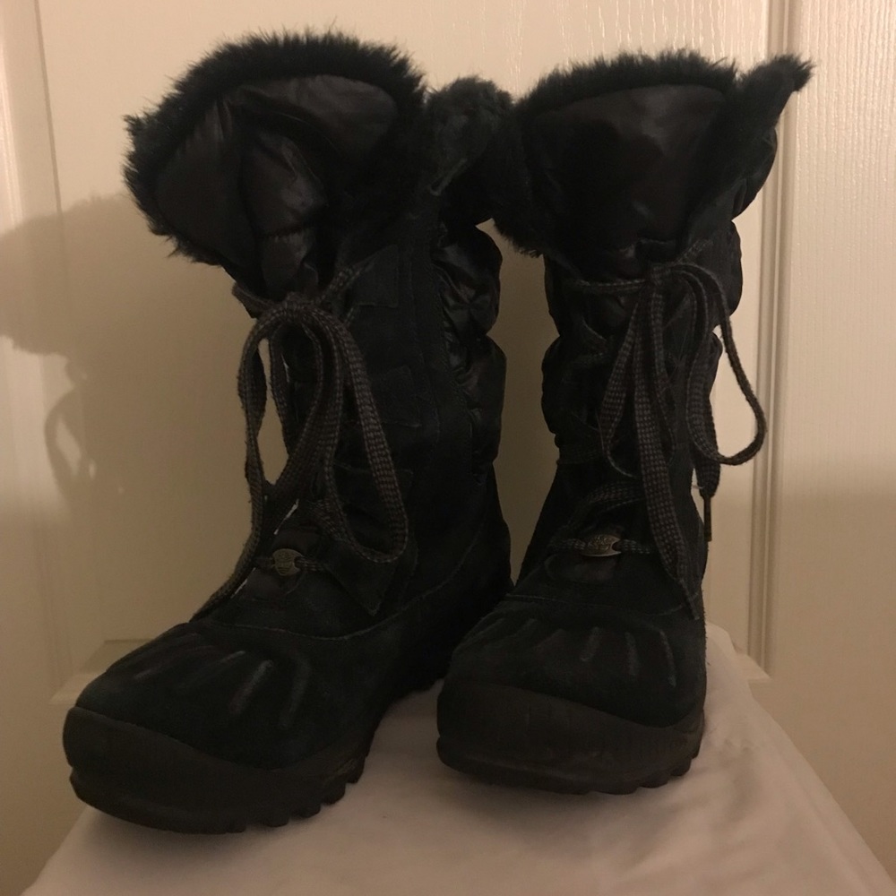 Timberland Women's EarthKeepers Mt Holly Winter Snow/Duck Boots Black Suede 9.5
